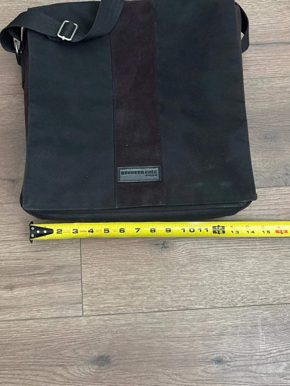 Kenneth Cole kenneth cole